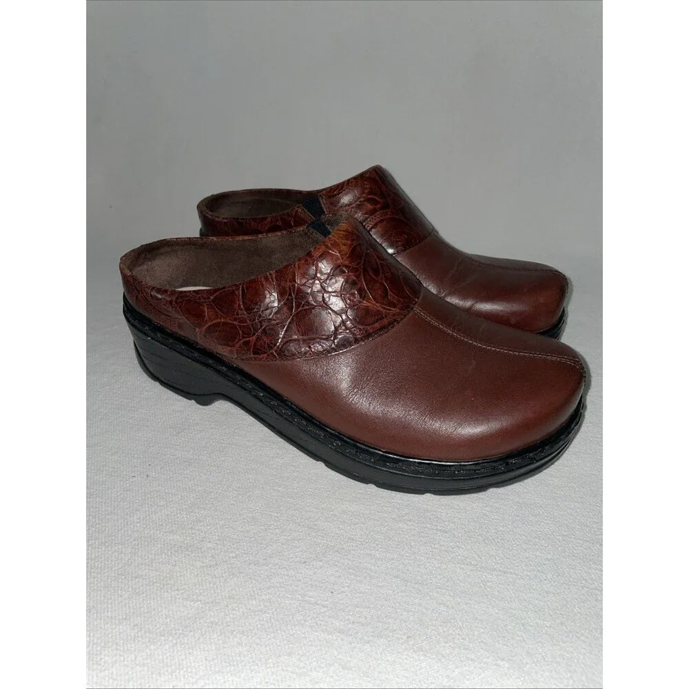 Klogs footwear clogs
